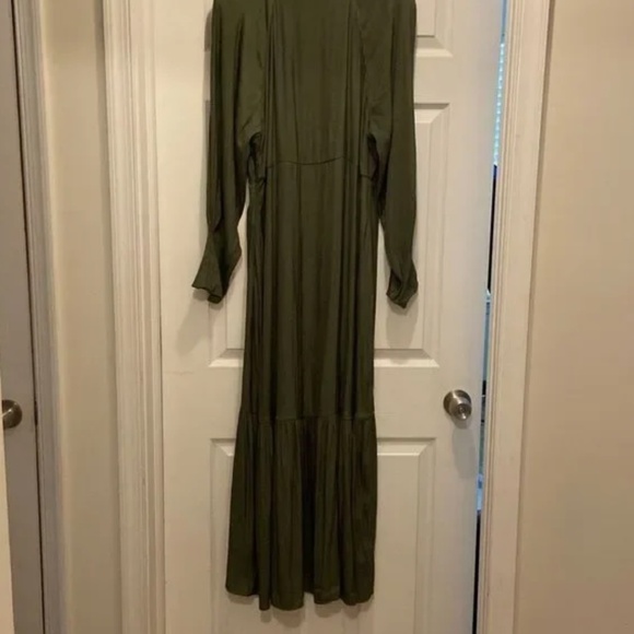 Long sleeve Banana Republic dress - Picture 4 of 5